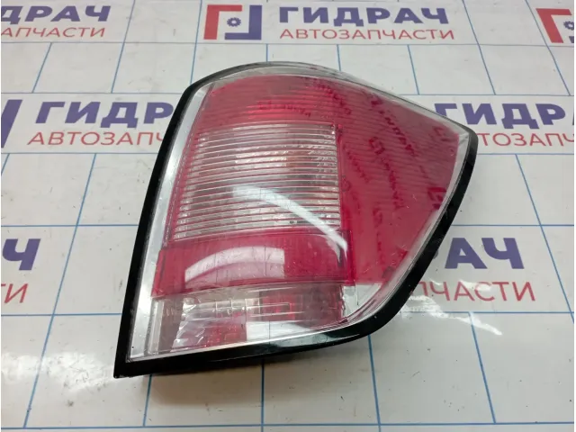 Фонарь задний правый Opel Astra (H)