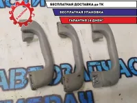 Ручка внутренняя потолочная (шт) Opel Astra H GM Отличное состояние. Ручка внутренняя потолочная (шт) Opel Astra H GM Отличное состояние.
