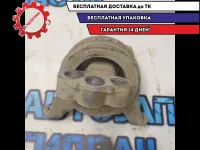 Опора двигателя правая Opel Astra H 13257619 Отличное состояние.