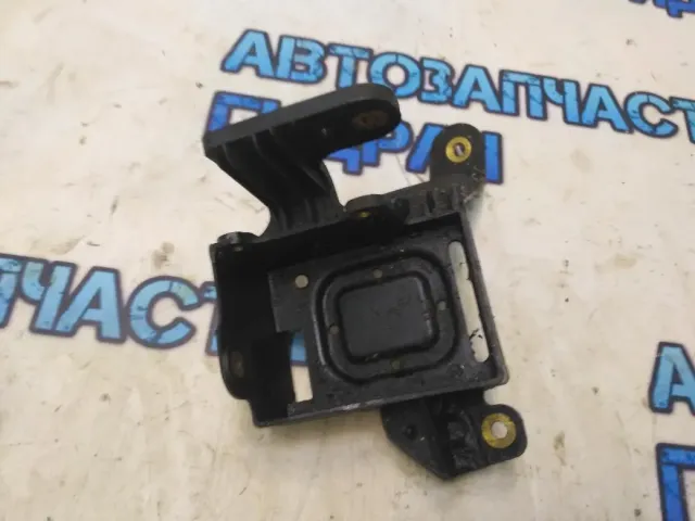 Кронштейн блока ABS Opel Astra H 13214939 Отличное состояние.