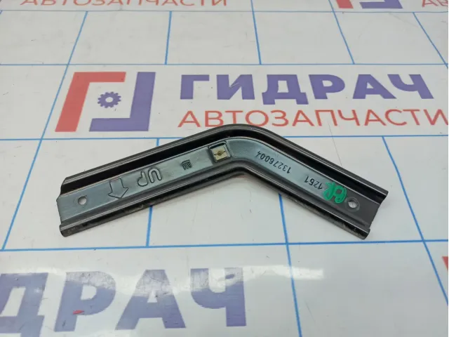 Кронштейн задний правый Opel Astra (J) 13276004. В дверь.