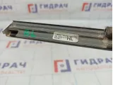 Накладка стекла заднего левого Opel Astra (J) 13260071. Хром. Царапины.