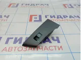 Кнопка стеклоподъемника передняя правая Opel Astra (J) 13301886. Дефект накладки.
