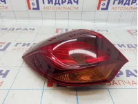 Фонарь задний наружный левый Opel Astra (J) 1222209. Потертость.