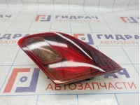 Фонарь задний внутренний правый Opel Astra (J) 1222210. Потертость.