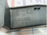 Направляющая переднего бампера центральная Opel Astra (J) 13264478.