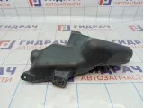 Бачок омывателя лобового стекла Opel Astra (J) 13260579. Сломан штуцер насоса омывателя.