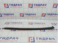 Молдинг лобового стекла правый Opel Astra (J) 13280302. Дефекты.