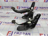 Педальный узел Opel Astra (J) 13252174.