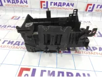 Крепление АКБ (корпус/подставка) Opel Astra (J) 13354420.
