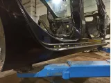 Порог со стойкой правый Opel Astra (J) .