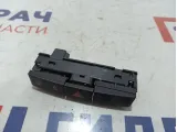 Кнопка аварийной сигнализации Opel Astra (J) 13311979.