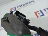 Педаль газа Opel Astra (J) 13252702.