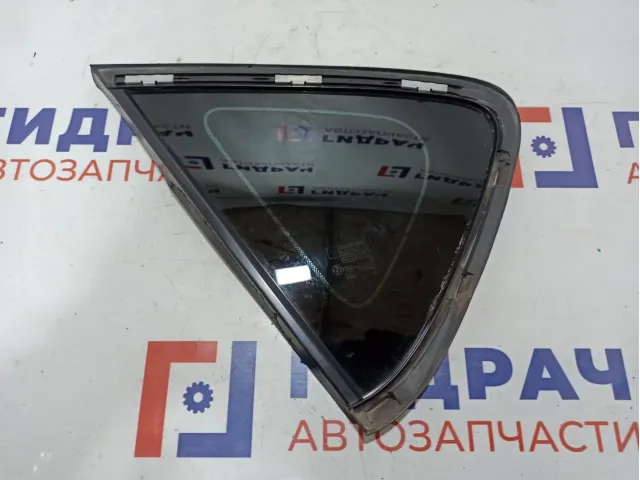 Стекло кузовное глухое левое Opel Astra (J) 13271404.