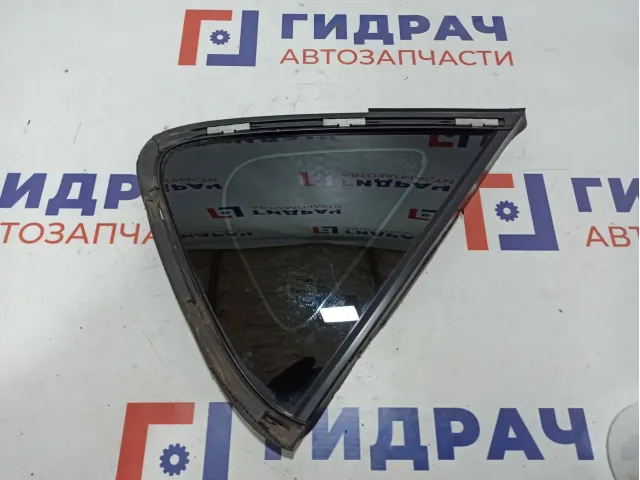 Стекло кузовное глухое правое Opel Astra (J) 13271403.