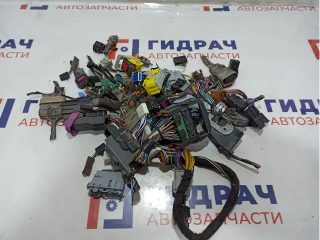 Фишка (разъем) Opel Astra (J) .