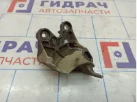 Кронштейн крепления троса КПП Opel Astra (J) 55563698.