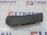 Накладка декоративная правая Opel Astra J 2208296. С торца торпедо. Сломано крепления.