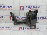Накладка под рулевую колонку Opel Astra J 107331.