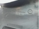 Обшивка стойки задней правой нижняя Opel Astra J 122179. Потертость, царапины.