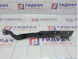 Направляющая переднего бампера правая Opel Astra J 1406116.