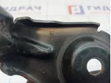 Кронштейн усилителя переднего бампера правый Opel Astra J 13271699.