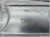 Кронштейн левый Opel Astra J 13266387.