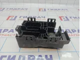 Корпус блока предохранителей Opel Astra J 13302321.
