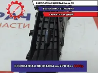 Дефлектор воздушный центральный правый Opel Astra J 1814078.