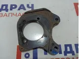 Кронштейн заднего суппорта правый Opel Astra J 12778853.