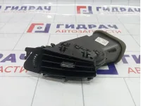 Дефлектор воздушный в торпедо центральный левый Opel Astra (J) 13300560