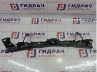 Направляющая заднего бампера центральная Opel Astra (J) 13266743