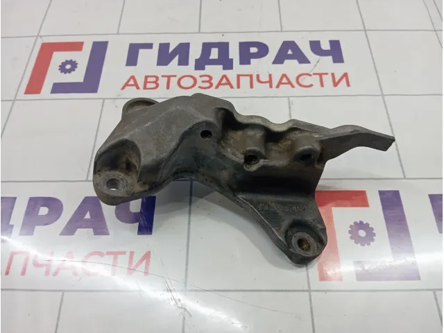 Кронштейн двигателя правый Opel Astra (J) 13248511