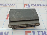 Блок предохранителей моторный Opel Astra (J) 1247270. 13343763. Сломаны крепления.
