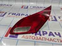 Фонарь задний внутренний правый Opel Astra (J) 1222165.