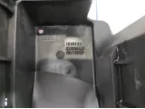 Корпус блока предохранителей Opel Astra (J) 13302321.