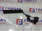 Направляющая заднего бампера левая Opel Astra (J) 13266739. Дефект.