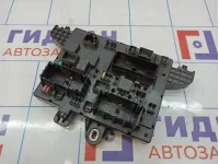 Блок предохранителей Opel Astra (J) 13343949.