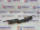 Направляющая переднего бампера центральная Opel Astra (J) 1406093.