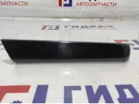 Накладка внутренней ручки двери правой Opel Corsa (D) 13234242. Царапины.