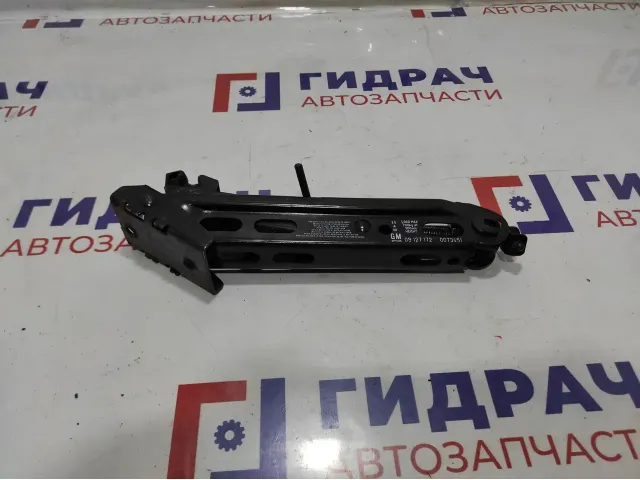 Домкрат Opel Corsa (D) 09127172.