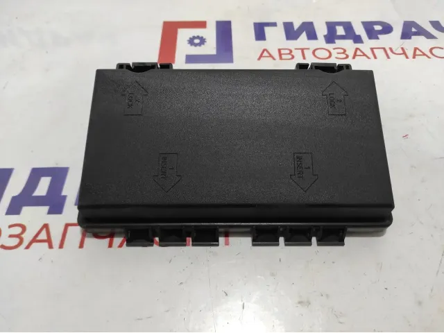 Крышка блока предохранителей Opel Corsa (D) .