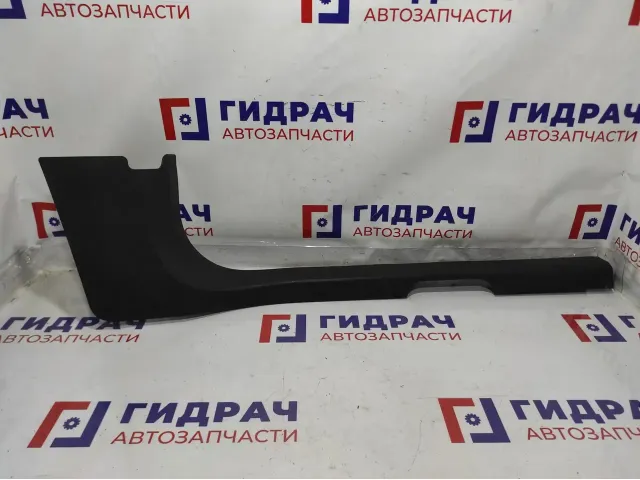 Накладка порога (внутренняя) правая Opel Corsa (D) 13180586.