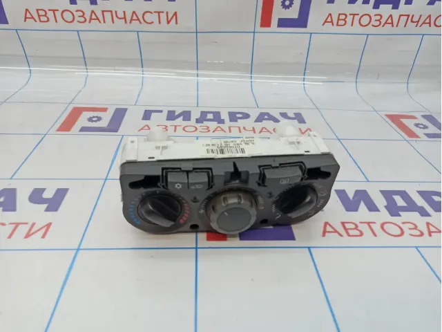 Блок управления отопителем Opel Corsa (D) 6822108.