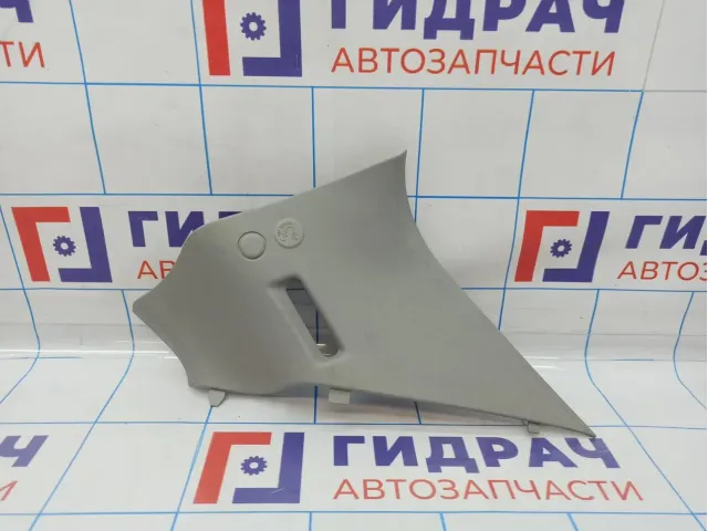 Обшивка стойки задней правой Opel Corsa (D) 13180649. Царапины, дефект.