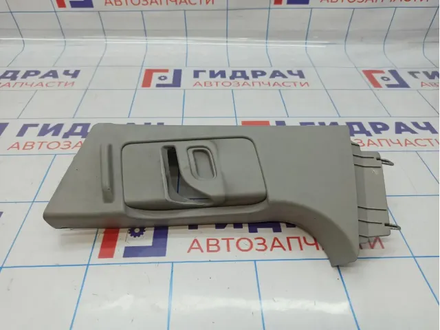 Обшивка стойки средней левой верхняя Opel Corsa (D) 7226439. Потертость.