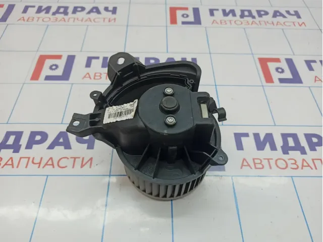 Моторчик отопителя Opel Corsa (D) 1845113.