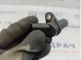 Датчик положения коленвала Opel Corsa (D) 0261210151.