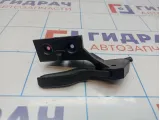 Ручка открывания капота Opel Corsa (D) 13186912.