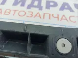 Направляющая заднего бампера Opel Corsa (D) 13179908. Дефекты.